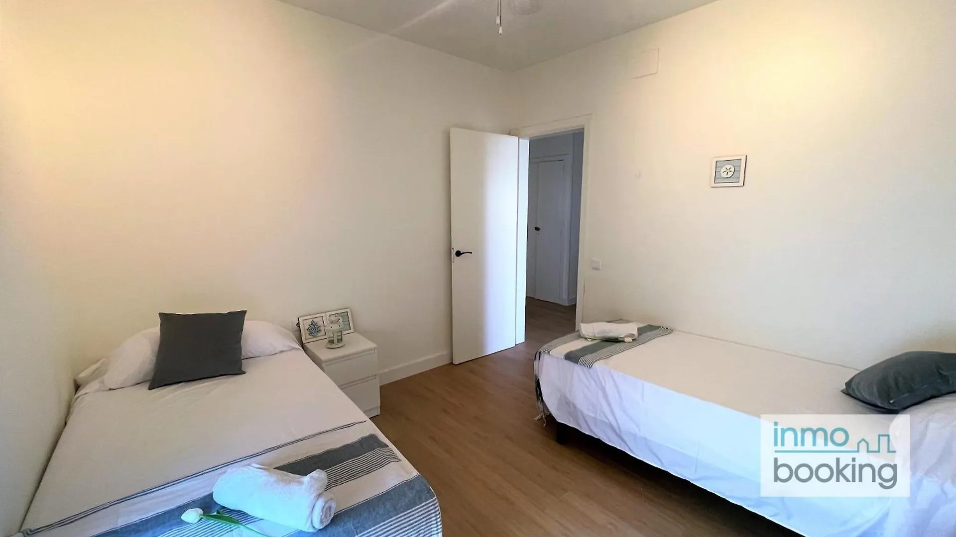 アパート Reus Mediterrani , Piscina , Parking Y Playa カンブリルス スペイン